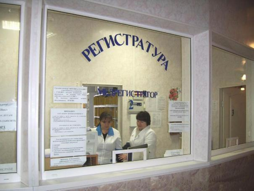 Состоянием детской поликлиники №2 в Таганроге заинтересовались областные власти