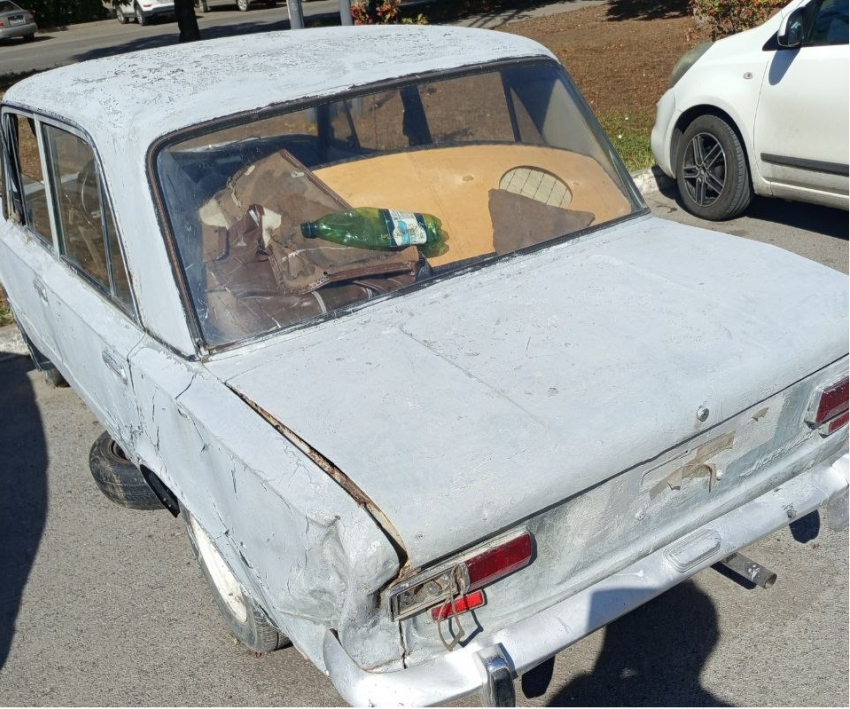 Проблемную автозаброшку принудительно эвакуируют в Таганроге после нашей публикации