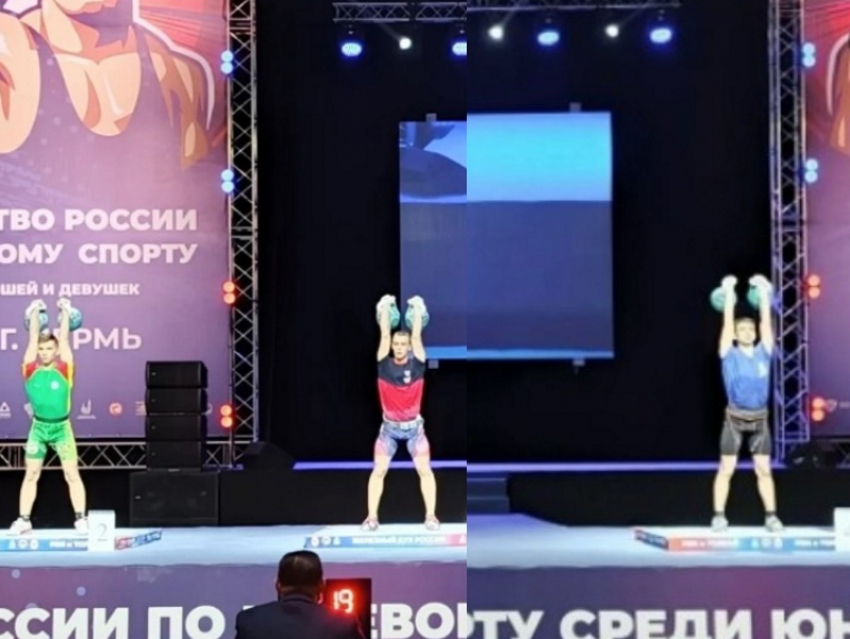 Таганрогский атлет привез бронзу с Всероссийского первенства по гиревому спорту