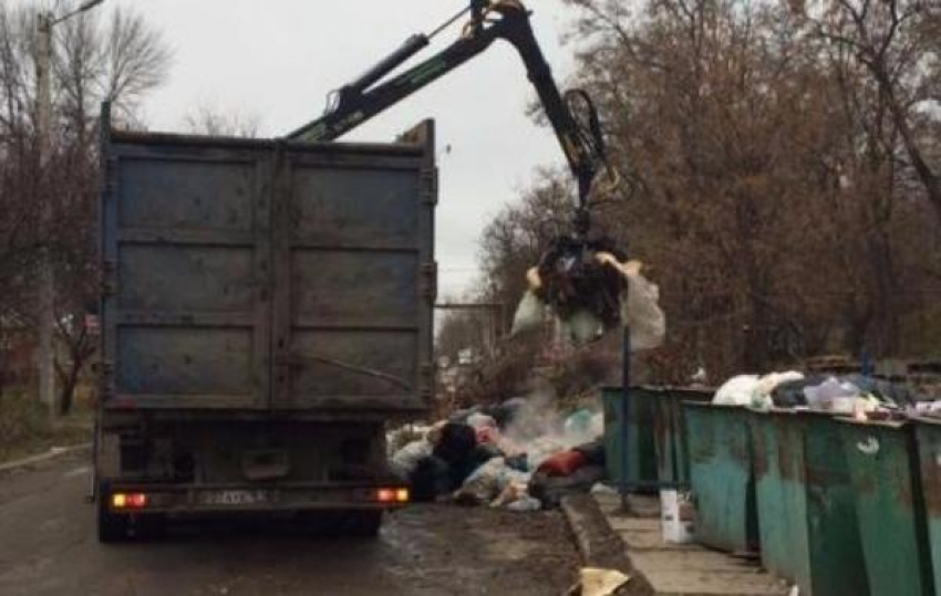 За десять дней из Таганрога вывезли 2800 кубометров мусора