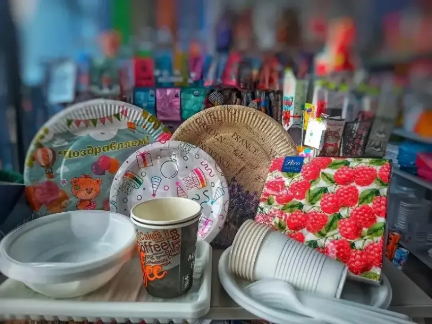 В Новый год вместе с удобной посудой из «Упаковки"