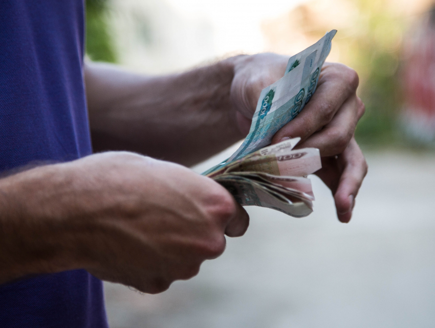 Таганрожец решил «договориться» в Архангельске и попал под суд