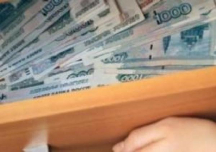 Таганрогский городской суд отправил за решетку директора Управляющей компании