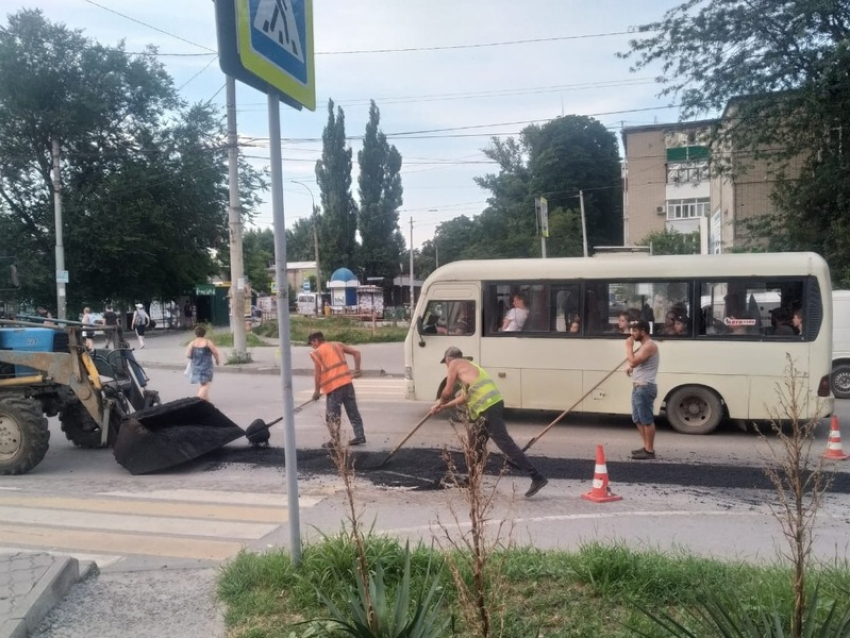  В Таганроге ремонтируют ул. Москатова: какие объекты на очереди?