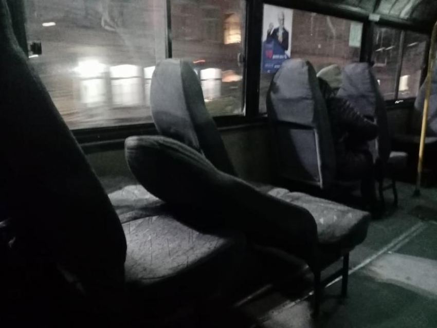 VIP-кресла в маршрутке №30 Таганрога – теперь можно ехать лёжа 