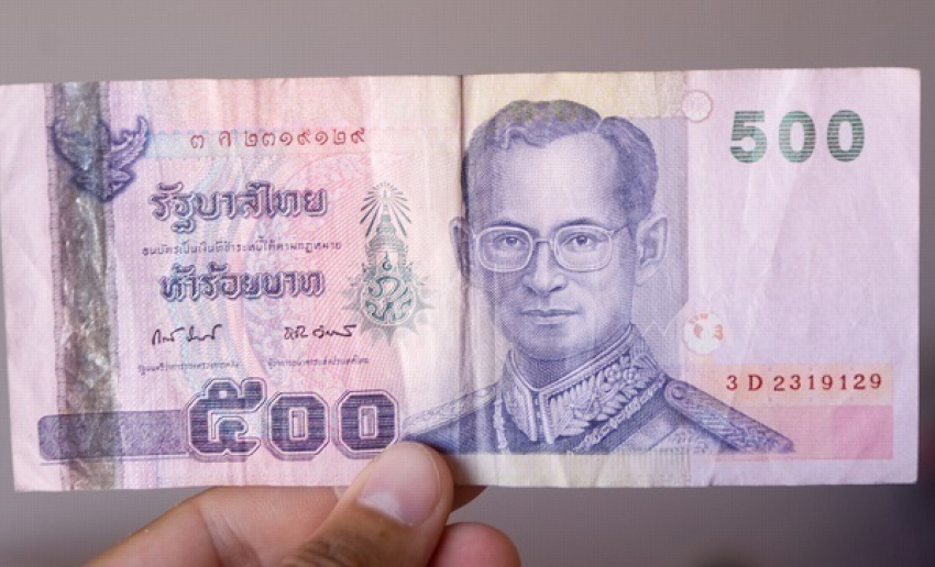 Житель Таганрога привез из Таиланда поддельные деньги