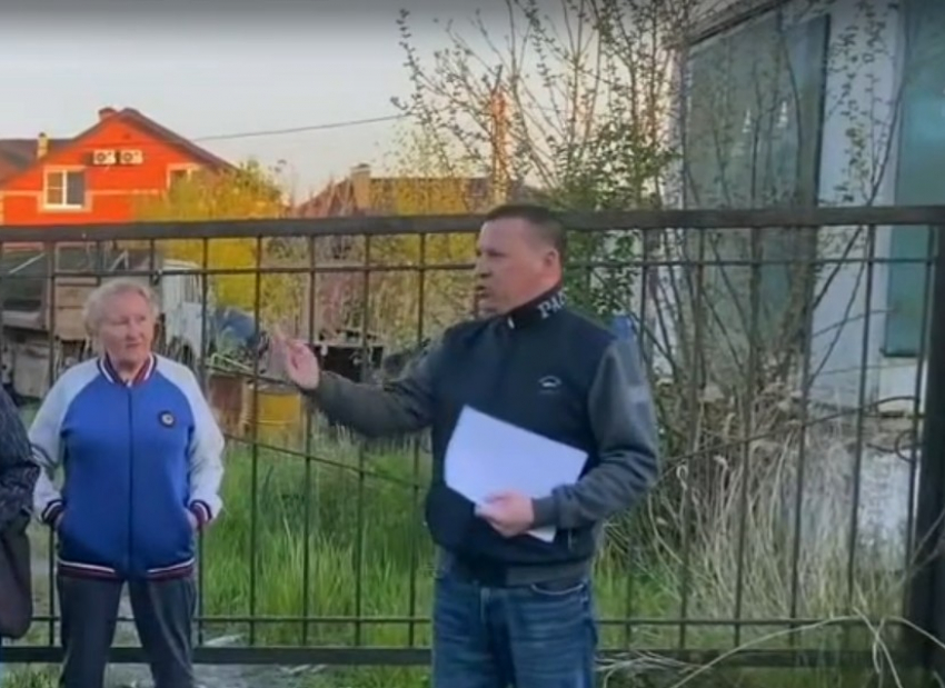 Собрались за одним, получили другое: жители «Андреевского» просили вернуть 2-Т, а им нарисовали новый маршрут через полгорода