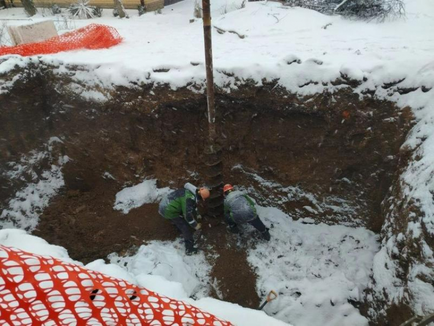 Власти Таганрога рассказали когда завершится ремонт канализации по улице Мало-Почтовой