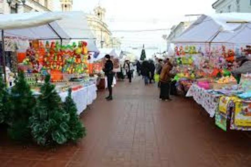 Жителей Таганрога порадуют новогодними ярмарками