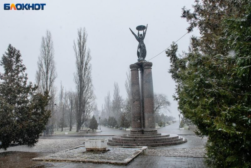 "Переносить нельзя оставить": поднялся вопрос о переносе памятника 300-летию Таганрога 