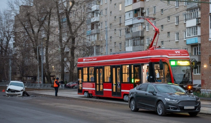 Опять трамвай: в Таганроге произошло очередное ДТП 