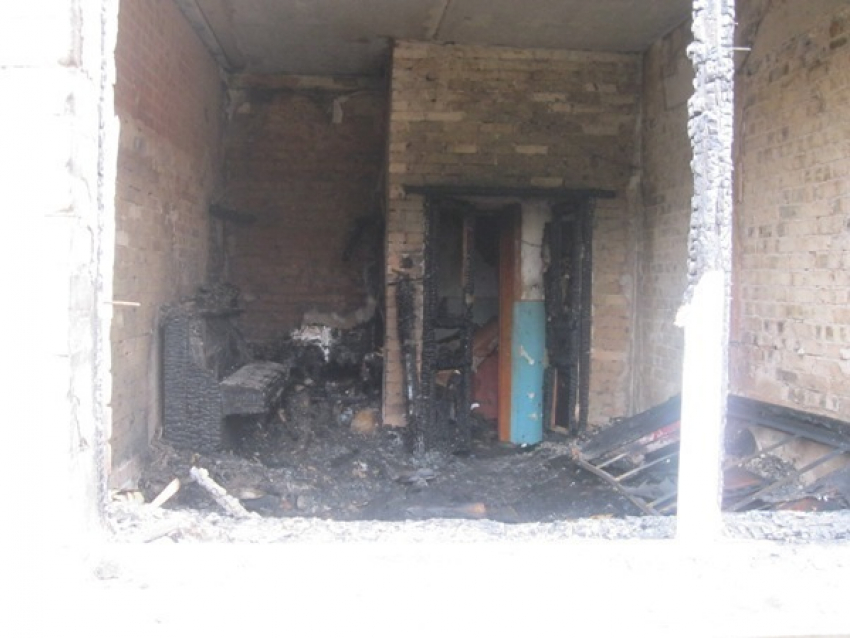 Два пожара подряд произошли в Таганроге по одному и тому же адресу