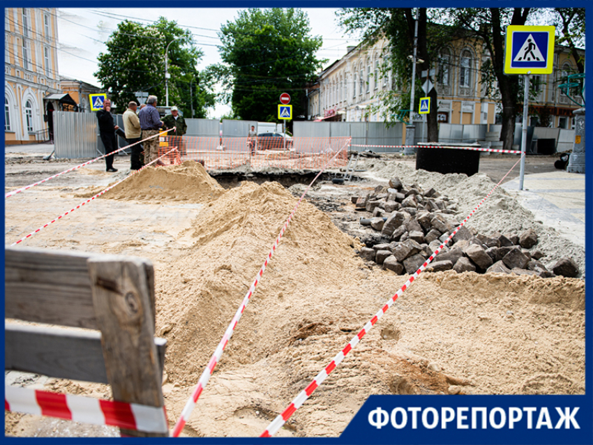 Как продвигается ремонт улицы Петровской увидела фотокорреспондент «Блокнот Таганрог"