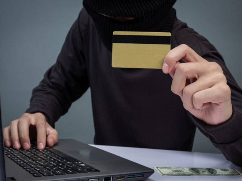 Под «флагом» апрельской индексации пенсий: таганрожцев предупредили о новой схеме мошенничества