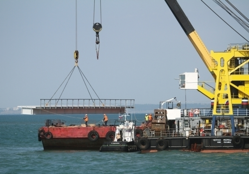 С арестованного в порту Таганрога судна требуют 1,8 миллиона долларов