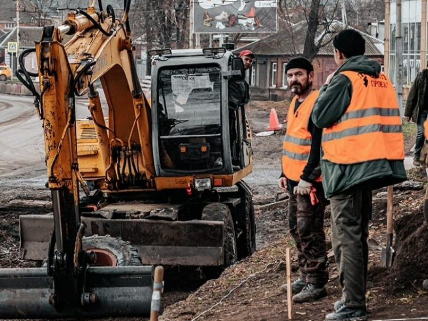 На скорую руку: горожане снова высказали претензии по поводу реконструкции трамвайной сети