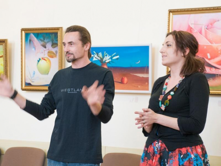  Всемирно известный художник, чьи работы выставлены на Гавайях, откроет выставку в Таганроге