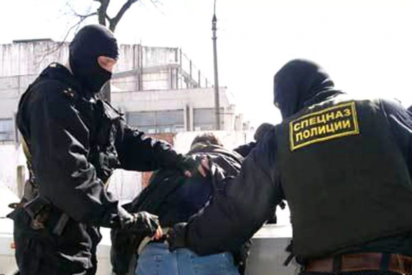 В Ростовской области полицейские пресекли незаконный сбыт наркотиков
