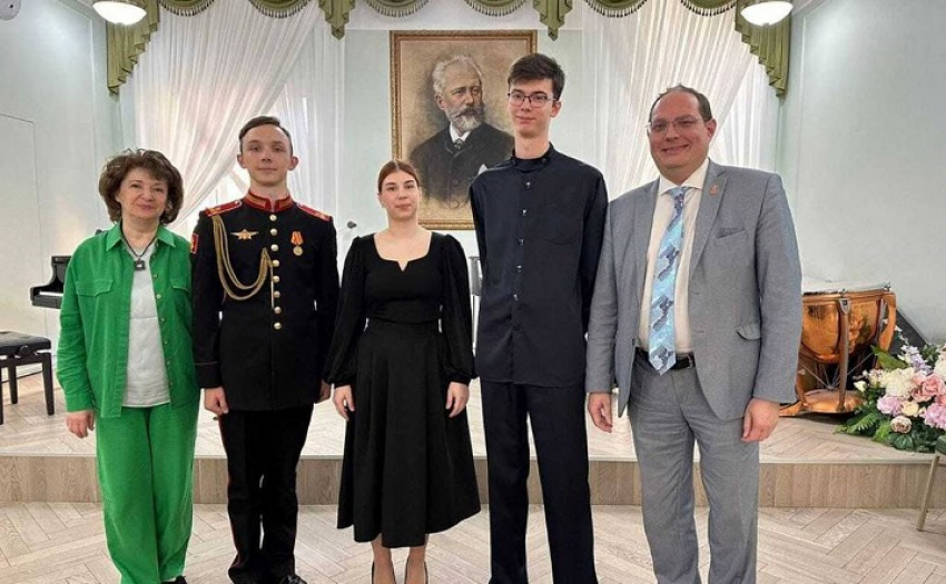 Таганрогский дирижёр Емельян Логинов стал лучшим молодым музыкантом России