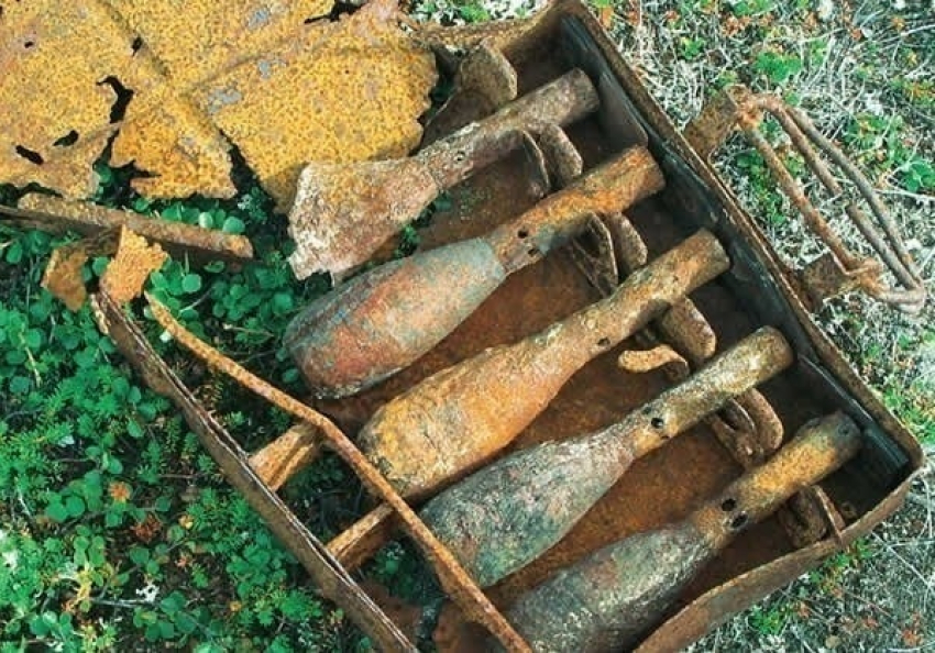 Под Таганрогом рабочие нашли три ящика минометных мин