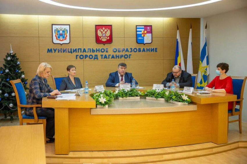 В Таганроге подписано новое трехстороннее соглашение 