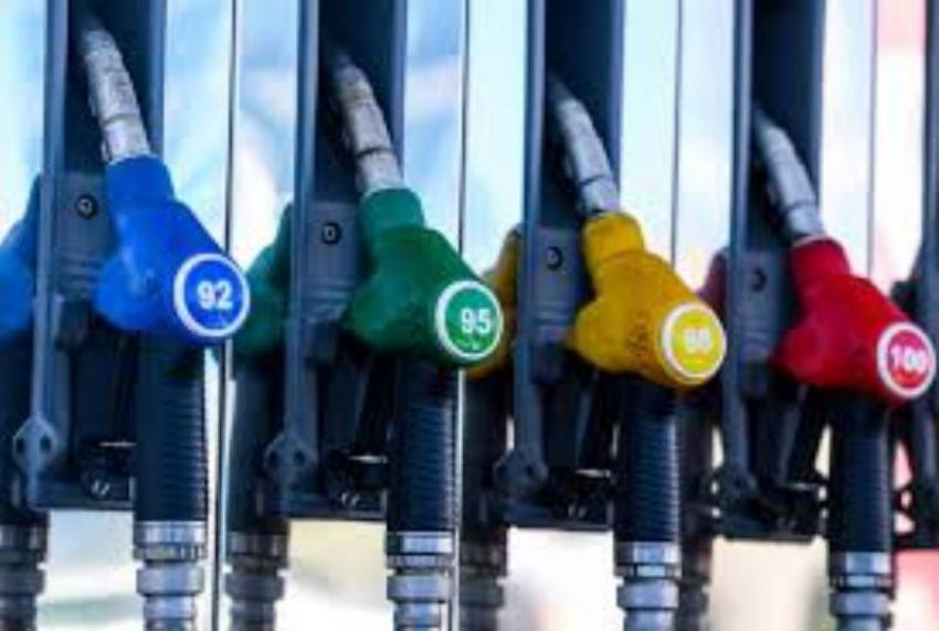 Таганрожцам следует быть внимательными на АЗС – в регионе недолив бензина превышен в три раза