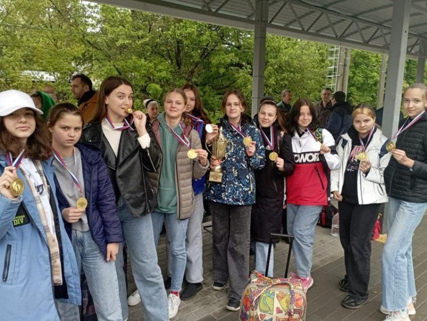 Волейболистки из Таганрога одержали победу во всех матчах на отборочных соревнованиях