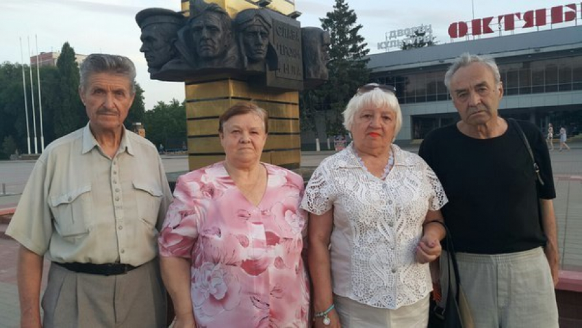 В Ростовской области старики требуют от лидера ЕР Виктора Дерябкина принять закон «О детях войны»