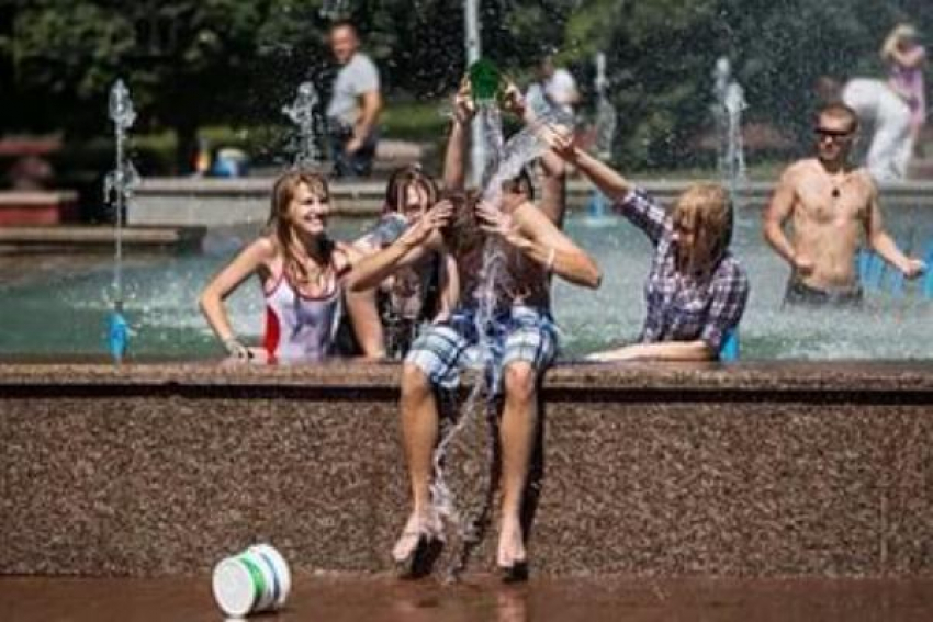 Аномально жаркие выходные дни ждут жителей Таганрога