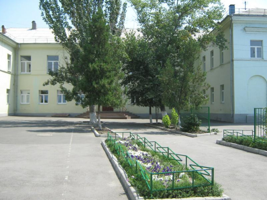 Одиннадцатиклассник из Таганрога был найден мертвым в своей квартире