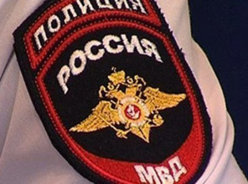 В Ростовской области на полицейского напали с ножом за просьбу не материться