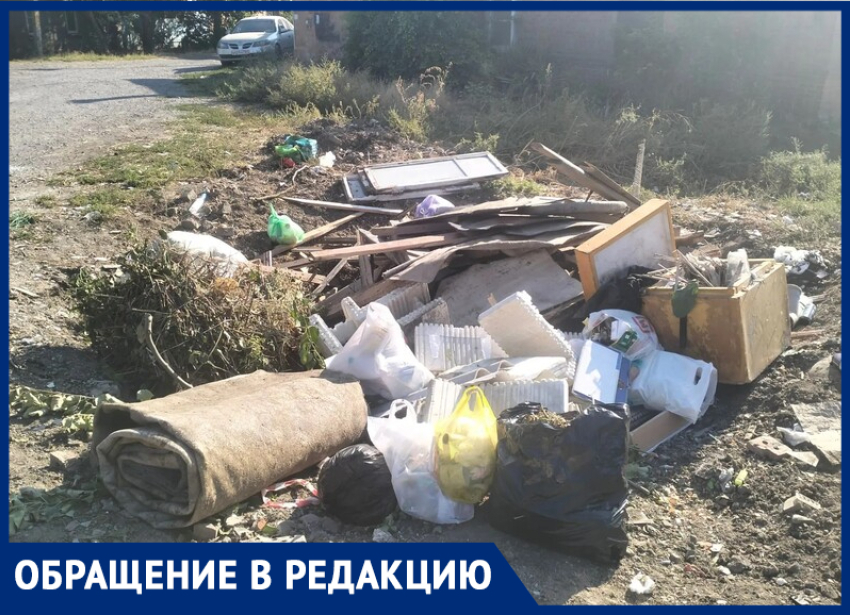 Инвалид продолжает тонуть в горах мусора пока власти красиво борются со стихийными свалками