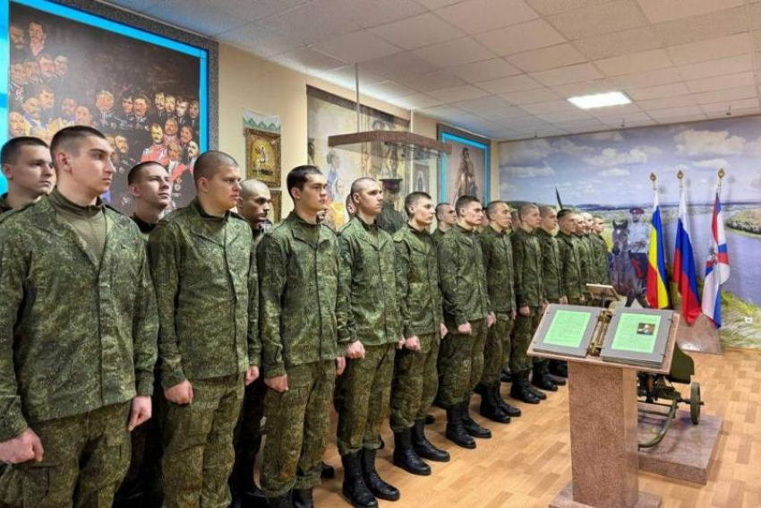 После жесткого отбора таганрожцы отправились охранять сердце России