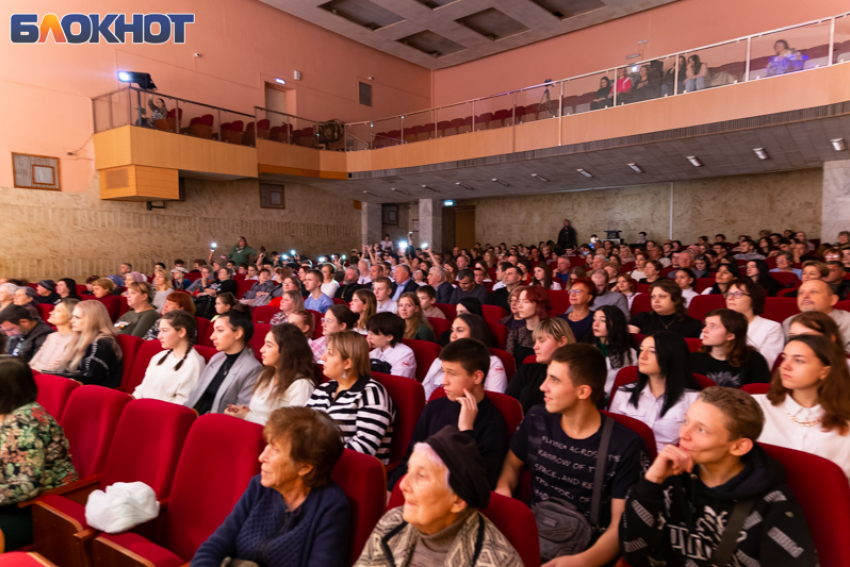 Таганрог готовится к празднованию Дня матери: какие мероприятия подготовили в городе