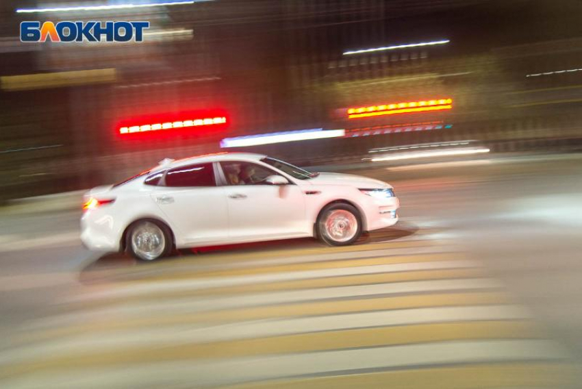 Таганрожцев призвали «переобуться»