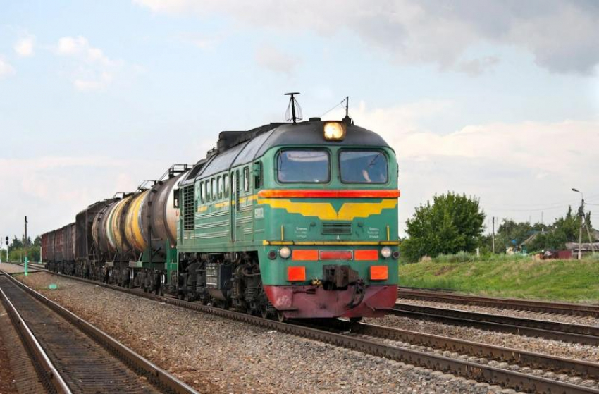 В Таганроге поезд сбил мужчину насмерть