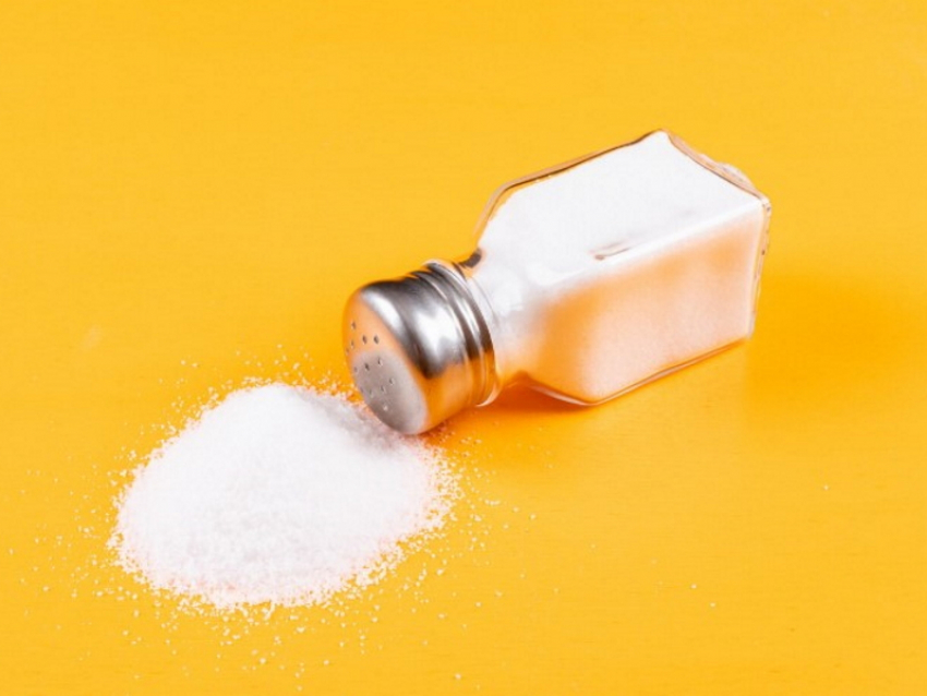 Не только гипертония и жажда: у соли нашли еще один побочный эффект