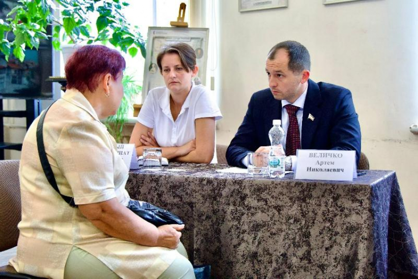46 человек пришли на прием, организованный в Таганроге для участников СВО и их семей