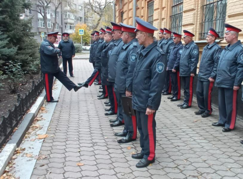 Строевой смотр казачьей дружины прошёл в Таганроге