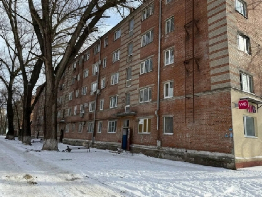 Пять лет дышали фекалиями: Бастрыкин взял дело о затоплении подвала в таганрогском доме на личный контроль