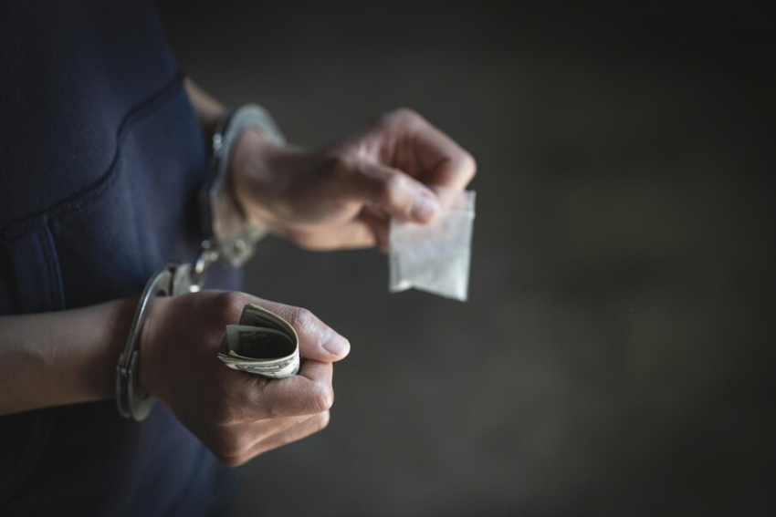 В Таганроге задержали распространителя наркотиков