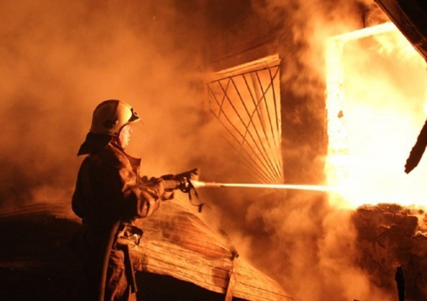 С осенней непогодой в Таганроге возросло количество пожаров и гибели людей