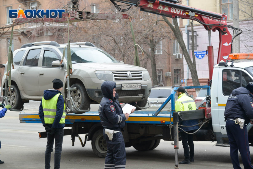 Таганрожцев проинформировали о повышении тарифов за хранение автомобилей на штрафстоянке