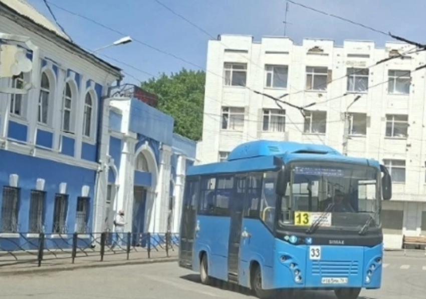 "Пятёрки» на месте, зато 14-й опять ушёл «в туман: проверки таганрогских маршрутчиков не работают?