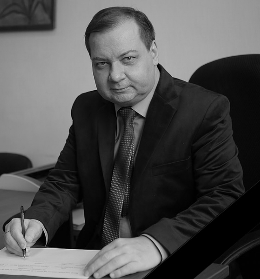 Умер профессор, педагог и наставник Виталий Владимирович Попов