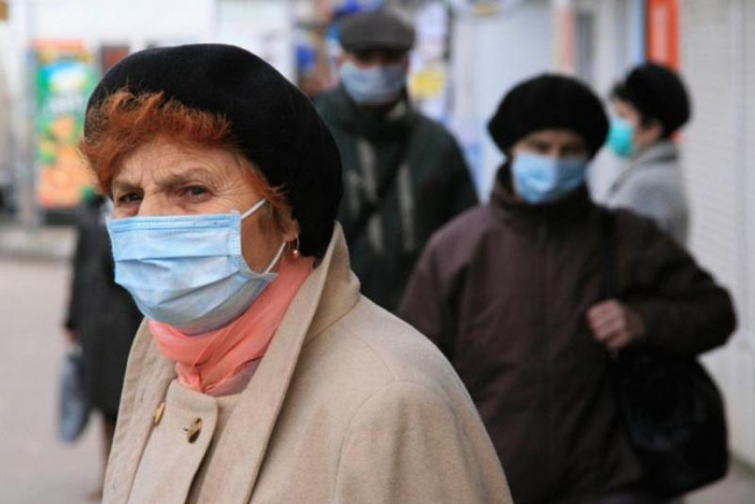 -  Просто накипело,- говорят продавцы магазинов про конфликты из-за масок в Таганроге