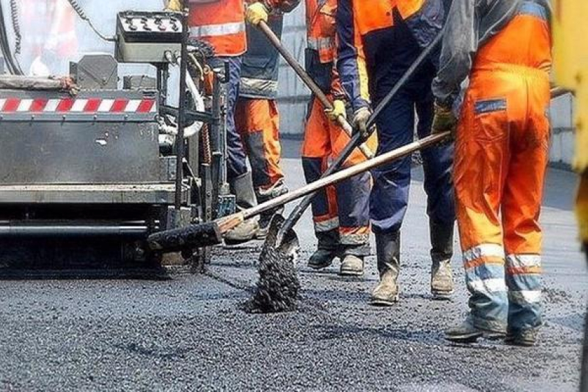 На ремонт городских дорог власти Таганрога планируют потратить 183 миллиона рублей