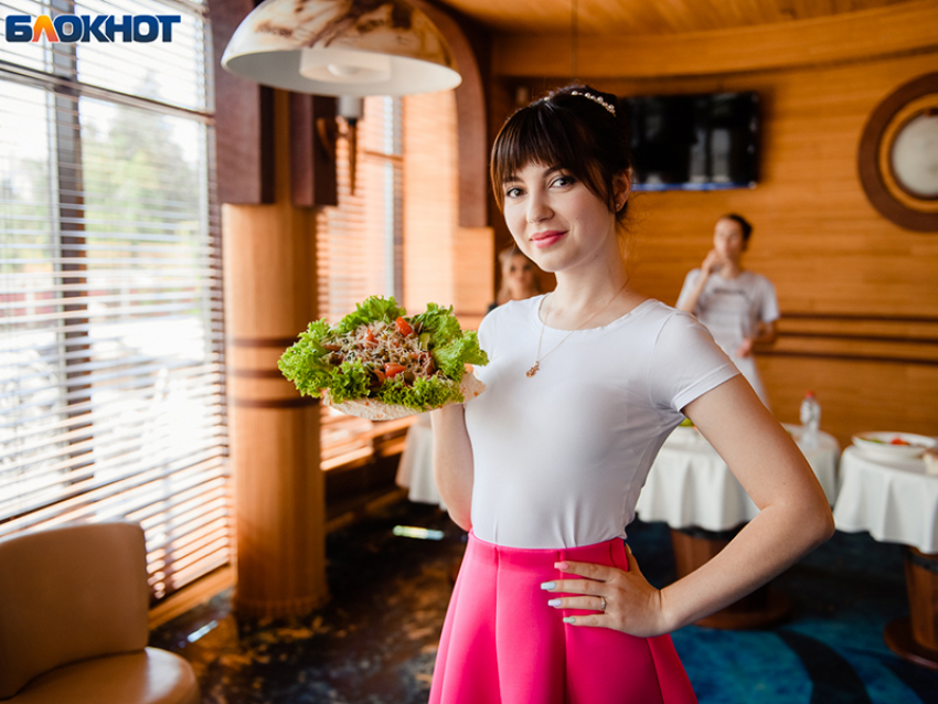 «Афродита» оказалась на столе жюри благодаря участнице «Мисс Блокнот Таганрог 2021» Оксане Черноиваненко