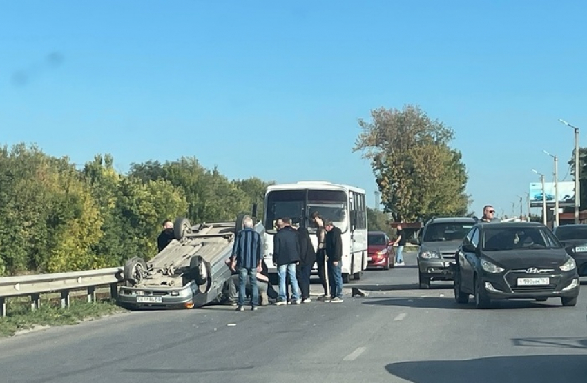 ДТП с «перевертышем» произошло в Таганроге