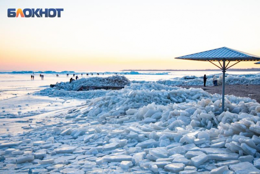 В Таганрогском заливе столкнулись два грузовых теплохода: ущерб — 19 миллионов, возбуждено дело